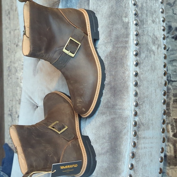 Teva Rowena Buckle Boots | Bison Brown | Size 7 | NWT - Picture 2 of 7